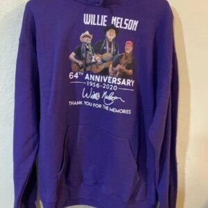 Willie Nelson 64th Anniversary 1956-2020 hoodie size XLarge